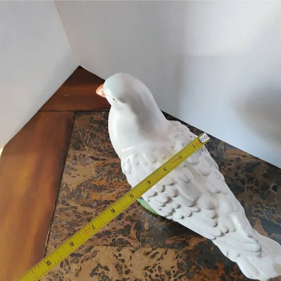 Vintage Majolica White Dove Figurine 9" Tall x 11" Long Chip on Tail Italy - Picture 12 of 13